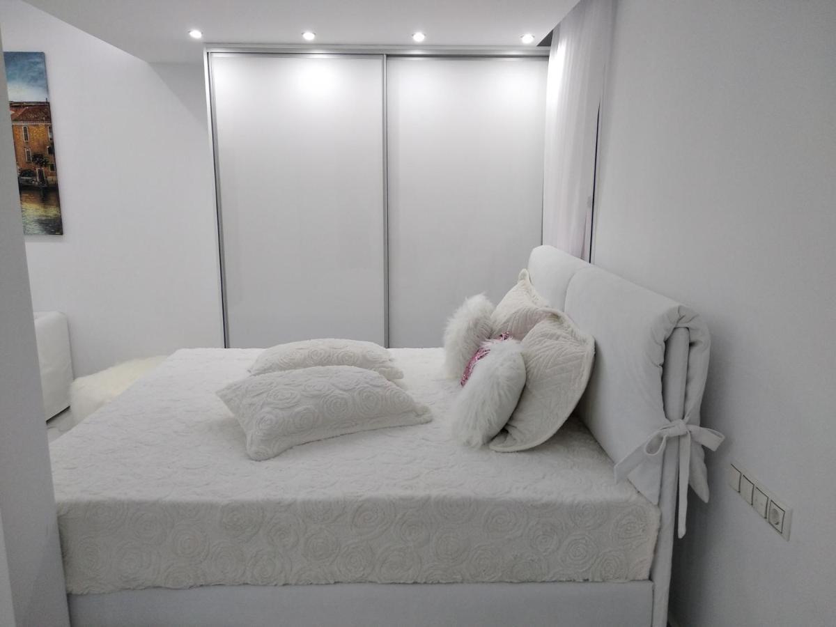 Despina'S Lux Apt Downtown Kandiye Dış mekan fotoğraf